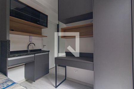 Cozinha de kitnet/studio para alugar com 1 quarto, 20m² em Mossunguê, Curitiba