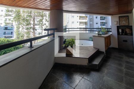 Sacada de apartamento à venda com 4 quartos, 168m² em Vila Andrade, São Paulo