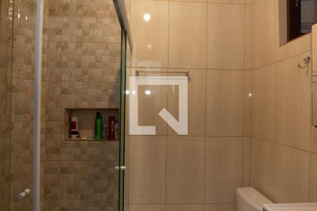 Casa à venda com 160m², 4 quartos e 2 vagas Casa à venda com 160m², 4 quartos e 2 vagasBanheiro 2