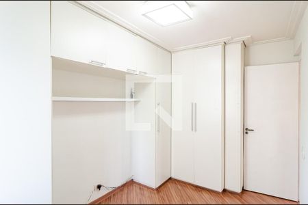 Quarto 1 de apartamento para alugar com 2 quartos, 51m² em Jardim Oriental, São Paulo