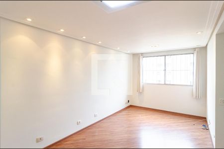 Sala de apartamento para alugar com 2 quartos, 51m² em Jardim Oriental, São Paulo