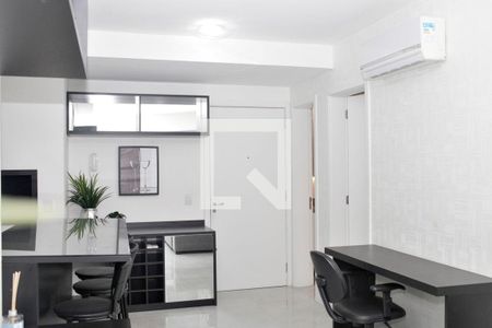 Sala de apartamento para alugar com 1 quarto, 65m² em Petrópolis, Porto Alegre