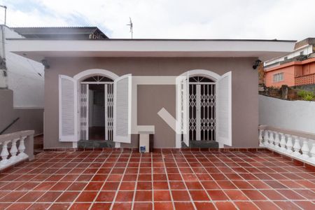 Varanda de casa à venda com 4 quartos, 200m² em Jardim Pazini, Taboão da Serra