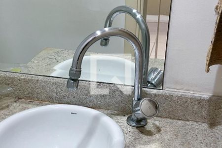 Lavabo de apartamento à venda com 2 quartos, 67m² em Moema, São Paulo