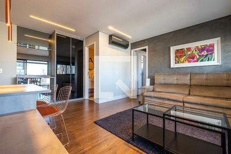 Sala de apartamento para alugar com 1 quarto, 71m² em Pinheiros, São Paulo