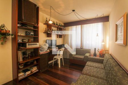 Sala de casa à venda com 3 quartos, 117m² em Rubem Berta, Porto Alegre