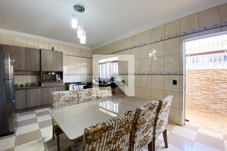 Cozinha de casa à venda com 4 quartos, 120m² em Bandeiras, Osasco