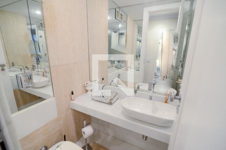 Lavabo de apartamento à venda com 4 quartos, 198m² em Tijuca, Rio de Janeiro