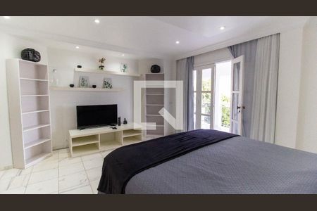 Suíte 1 de casa de condomínio para alugar com 5 quartos, 440m² em São Francisco, Niterói