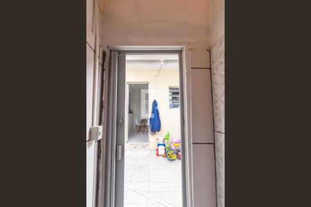 Casa à venda com 300m², 1 quarto e sem vaga Casa à venda com 300m², 1 quarto e sem vagaBanheiro