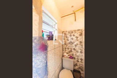 Casa à venda com 300m², 1 quarto e sem vaga Casa à venda com 300m², 1 quarto e sem vagaBanheiro