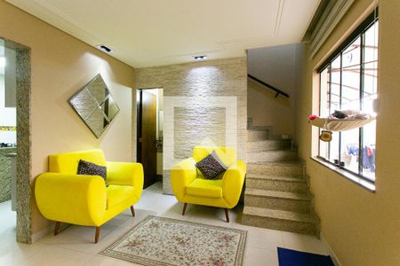 Sala de casa de condomínio à venda com 3 quartos, 140m² em Chácara Seis de Outubro, São Paulo