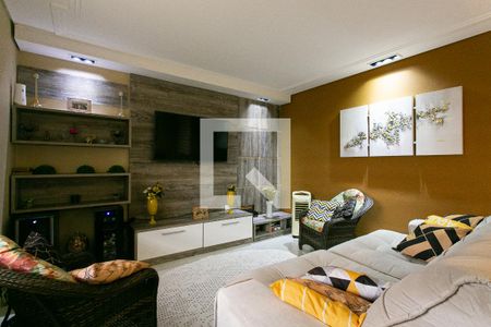 Sala de casa de condomínio à venda com 3 quartos, 140m² em Chácara Seis de Outubro, São Paulo