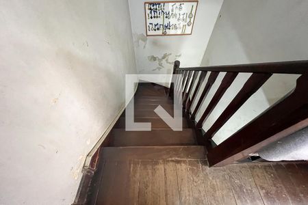 Escada de casa à venda com 4 quartos, 150m² em Alto da Lapa, São Paulo