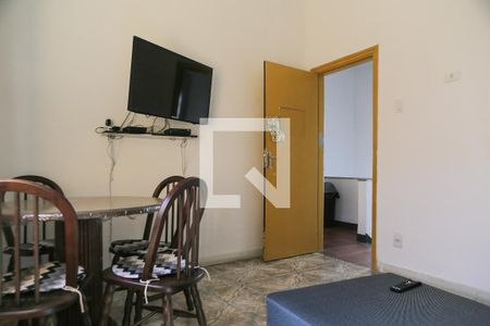 Sala de casa para alugar com 4 quartos, 250m² em Vila Matias, Santos