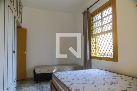 Quarto de casa para alugar com 4 quartos, 250m² em Vila Matias, Santos