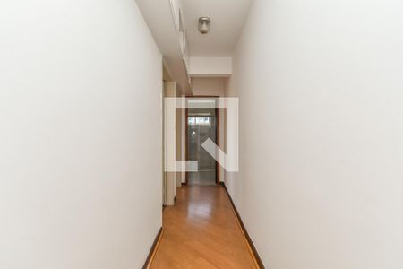 Corredor  de apartamento para alugar com 2 quartos, 94m² em Bela Vista, São Paulo