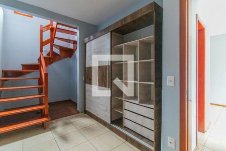 Corredor de casa à venda com 3 quartos, 140m² em Hípica, Porto Alegre