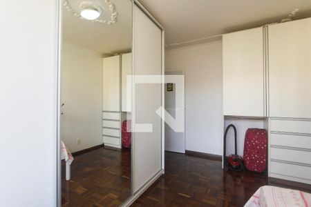 Quarto 1 de apartamento à venda com 2 quartos, 66m² em São João, Porto Alegre
