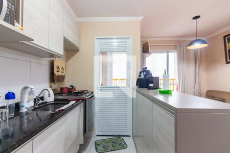 Cozinha  de apartamento à venda com 2 quartos, 56m² em Vila Osasco, Osasco