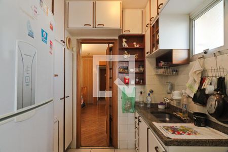 Cozinha de apartamento à venda com 3 quartos, 73m² em Santa Teresinha, São Paulo