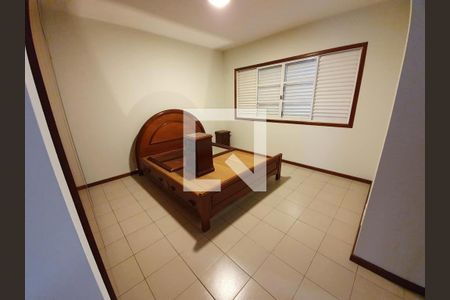 Casa à venda com 3 quartos, 207m² em Vila Sao Jose, Várzea Paulista