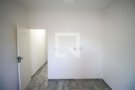 Quarto  de apartamento à venda com 1 quarto, 45m² em Vila Carmosina, São Paulo