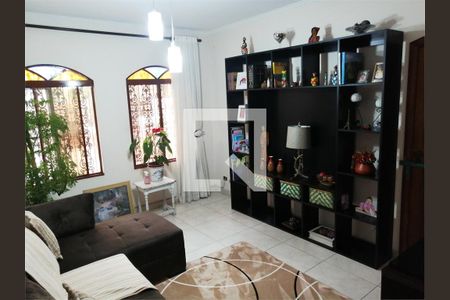 Casa à venda com 3 quartos, 240m² em Jardim Textil, São Paulo