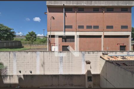 Vista da Sala de apartamento à venda com 2 quartos, 51m² em Vila 31 de Março, Campinas