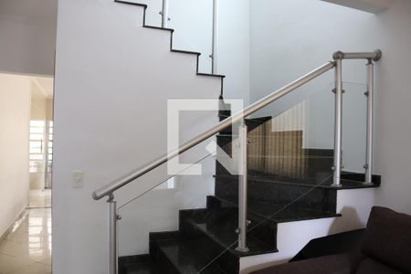 Sala de casa à venda com 4 quartos, 280m² em Jardim Bom Clima, Guarulhos