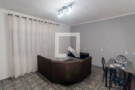 Sala de casa para alugar com 1 quarto, 40m² em Vila Tolstoi, São Paulo