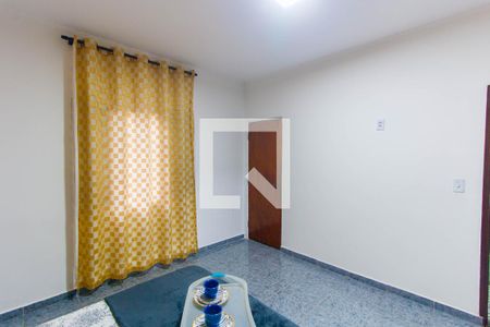 Quarto de casa para alugar com 1 quarto, 40m² em Vila Tolstoi, São Paulo