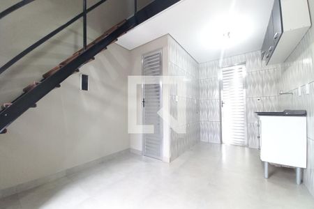 Sala de apartamento para alugar com 1 quarto, 29m² em Jardim dos Oliveiras, Campinas