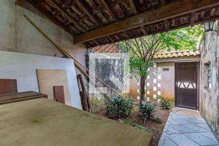 Casa à venda com 200m², 3 quartos e 2 vagas Casa à venda com 200m², 3 quartos e 2 vagasEntrada Social