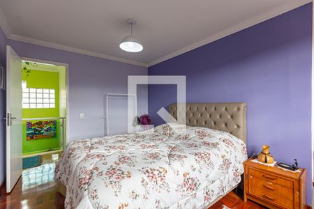 Casa à venda com 200m², 3 quartos e 2 vagas Casa à venda com 200m², 3 quartos e 2 vagasSuite