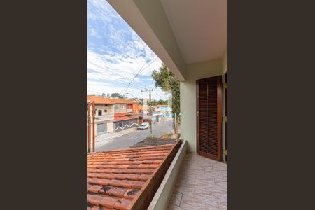 Casa à venda com 200m², 3 quartos e 2 vagas Casa à venda com 200m², 3 quartos e 2 vagasVaranda da Suite