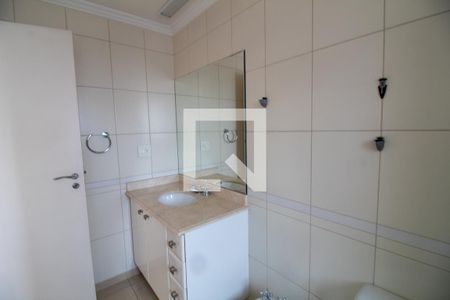 Banheiro da Suíte 1 de apartamento à venda com 3 quartos, 155m² em Campo Belo, São Paulo