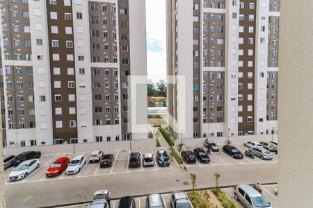 vista da Sala de apartamento para alugar com 2 quartos, 41m² em Jardim Monte Alegre, Taboão da Serra