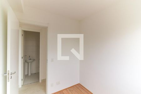 Quarto 1 de apartamento para alugar com 2 quartos, 35m² em Parque Munhoz, São Paulo