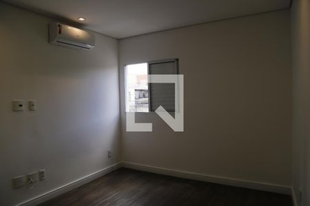 Suíte master de casa para alugar com 3 quartos, 200m² em Jardim Cachoeira, São Paulo