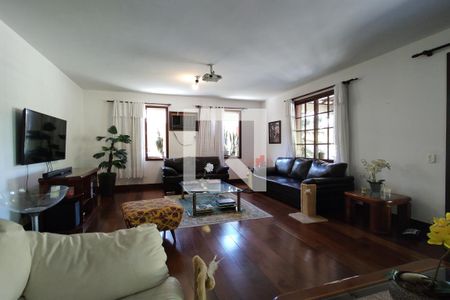 Sala de casa à venda com 4 quartos, 650m² em Jacarepaguá, Rio de Janeiro
