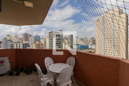 Varanda de apartamento à venda com 4 quartos, 153m² em Vila Nova Conceição, São Paulo