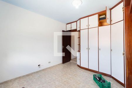 Quarto 1 de casa para alugar com 2 quartos, 130m² em Jardim Ataliba Leonel, São Paulo