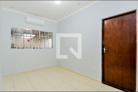 Sala de casa para alugar com 3 quartos, 120m² em Jardim Almeida Prado, Guarulhos