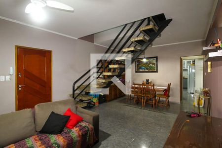 Sala de casa à venda com 3 quartos, 119m² em Jardim Independência, São Paulo