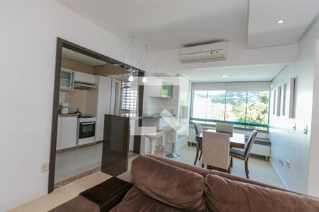 Sala de apartamento à venda com 2 quartos, 66m² em Teresópolis, Porto Alegre