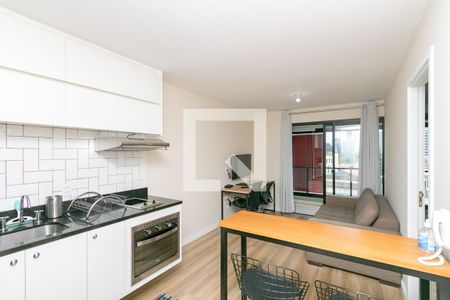 Sala/Cozinha de apartamento para alugar com 1 quarto, 42m² em Campo Belo, São Paulo