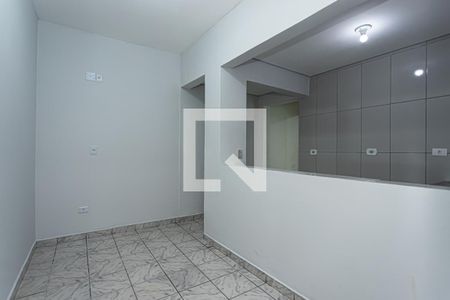 Sala de casa para alugar com 1 quarto, 27m² em Jardim Centenário, São Paulo