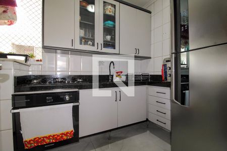 Cozinha  de apartamento à venda com 3 quartos, 78m² em Horto, Belo Horizonte