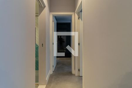 Corredor de apartamento para alugar com 2 quartos, 80m² em Jardim Leonor, São Paulo